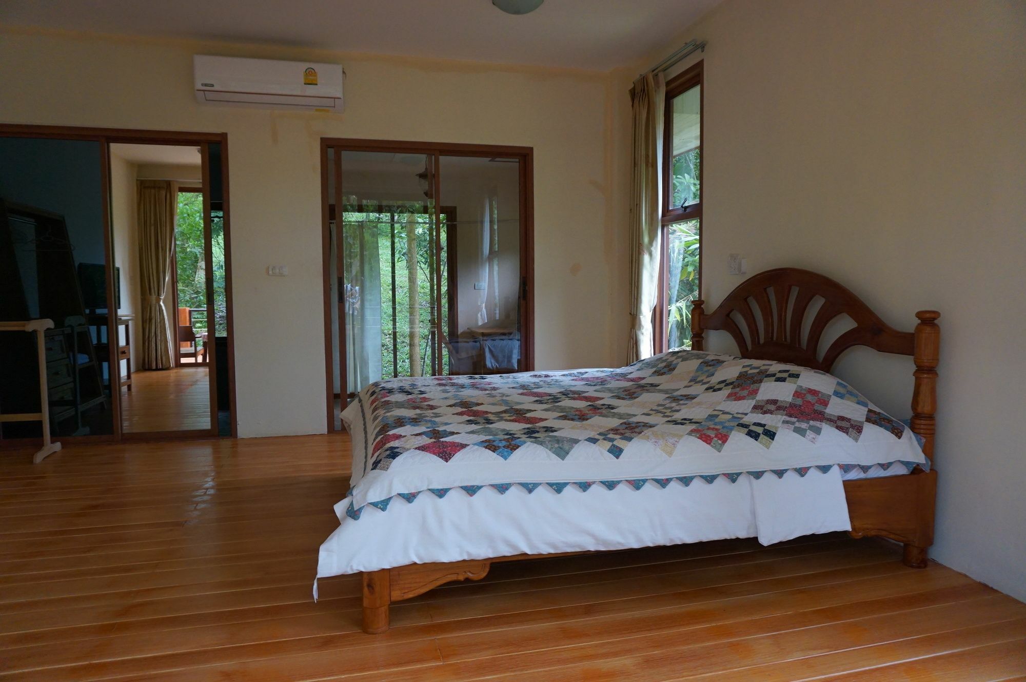 Smallville Resort Ranong Luaran gambar