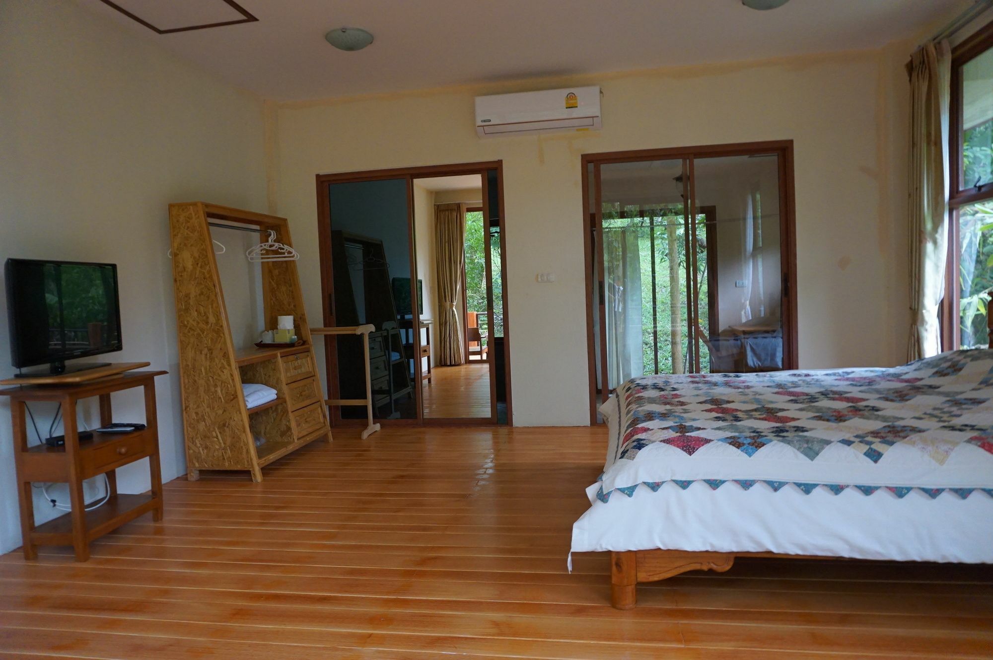 Smallville Resort Ranong Luaran gambar