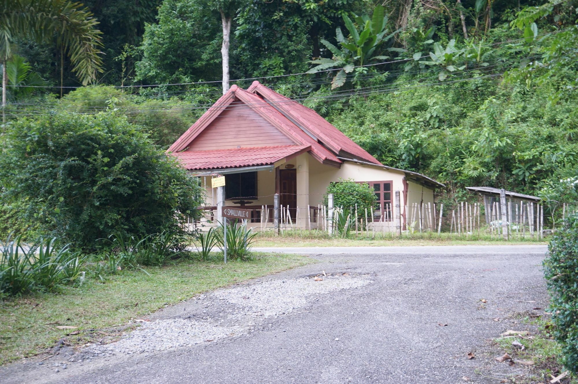 Smallville Resort Ranong Luaran gambar